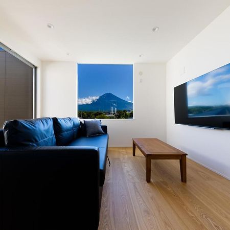 Frame View Mt.Fuji -West- Villa Fujikawaguchiko Exterior photo