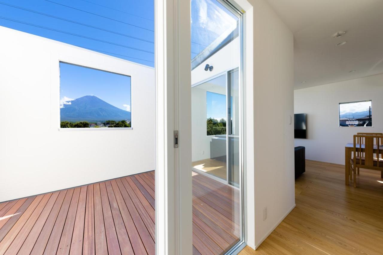 Frame View Mt.Fuji -West- Villa Fujikawaguchiko Exterior photo